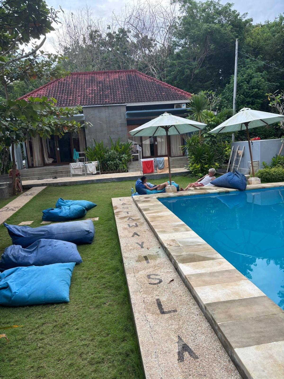 Lemon Hostel Lembongan Nusa Lembongan Exterior foto